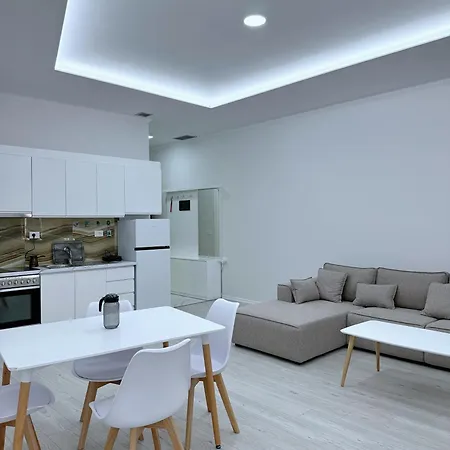 Aem Beachfront Golem (Tirana)
